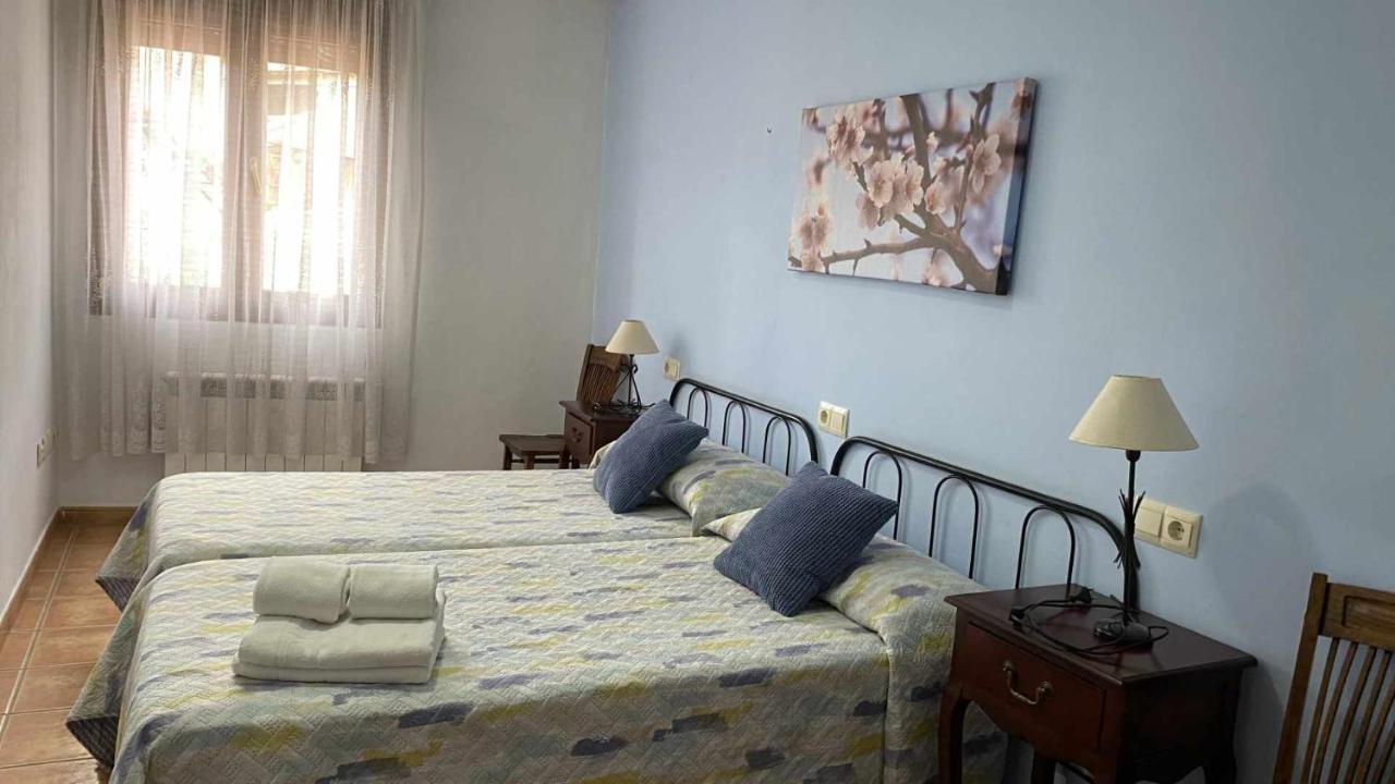 Apartamentos Casa Lola Rodeados De Montanas Y Rios Бесейте Экстерьер фото