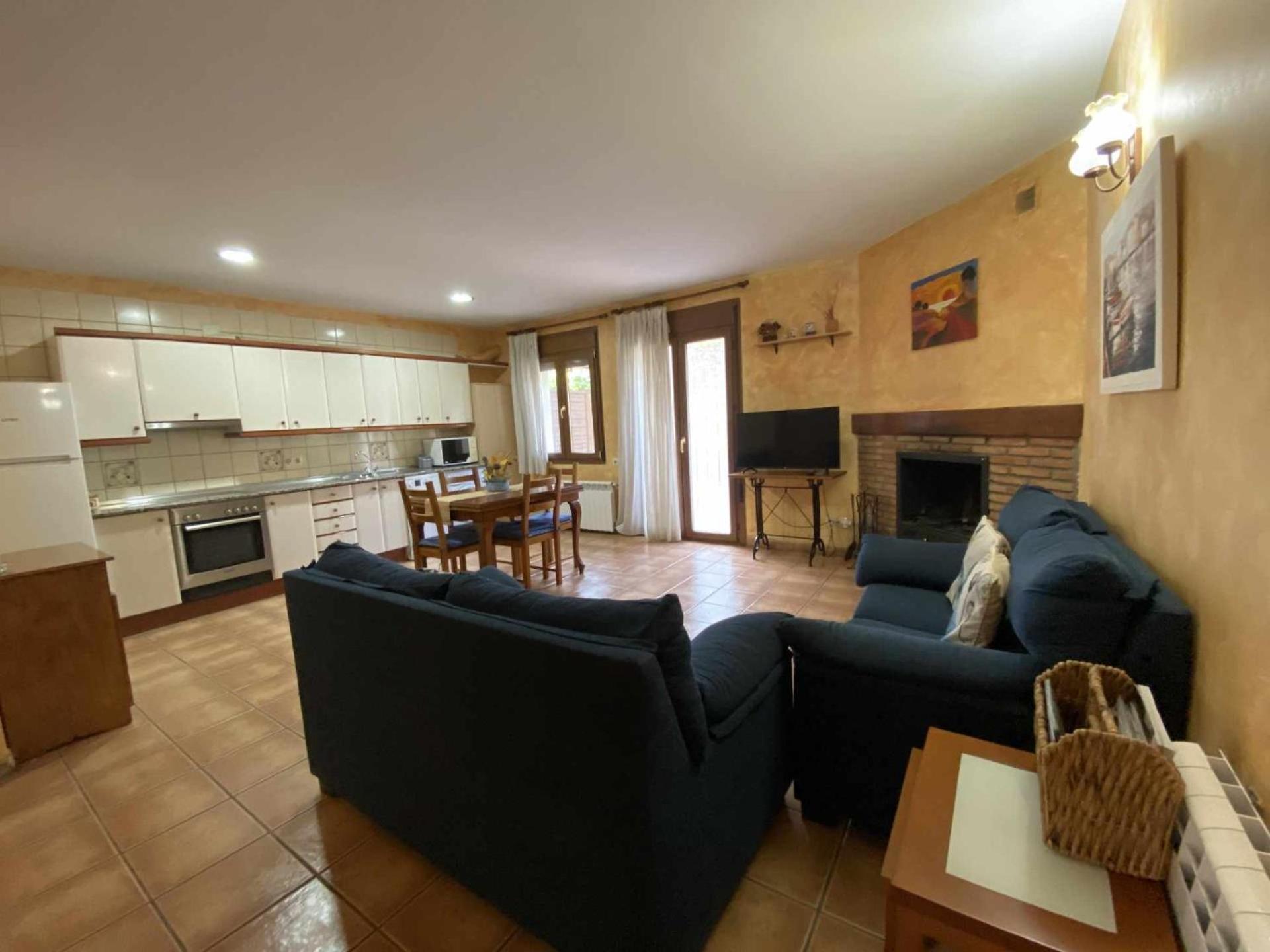 Apartamentos Casa Lola Rodeados De Montanas Y Rios Бесейте Экстерьер фото