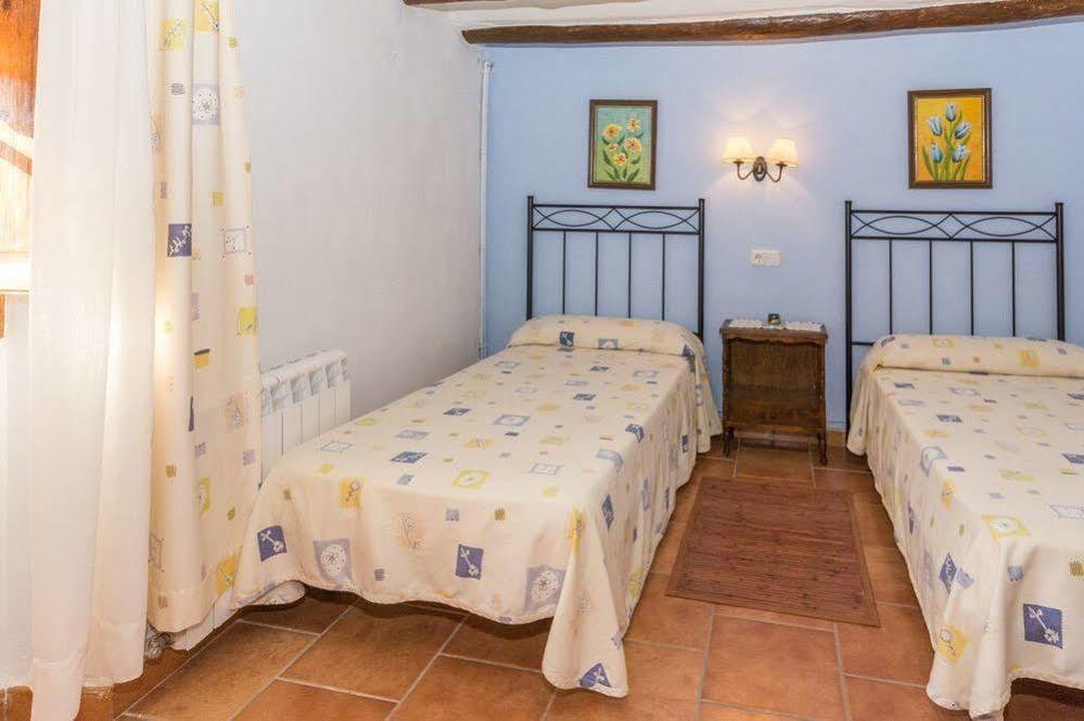 Apartamentos Casa Lola Rodeados De Montanas Y Rios Бесейте Экстерьер фото