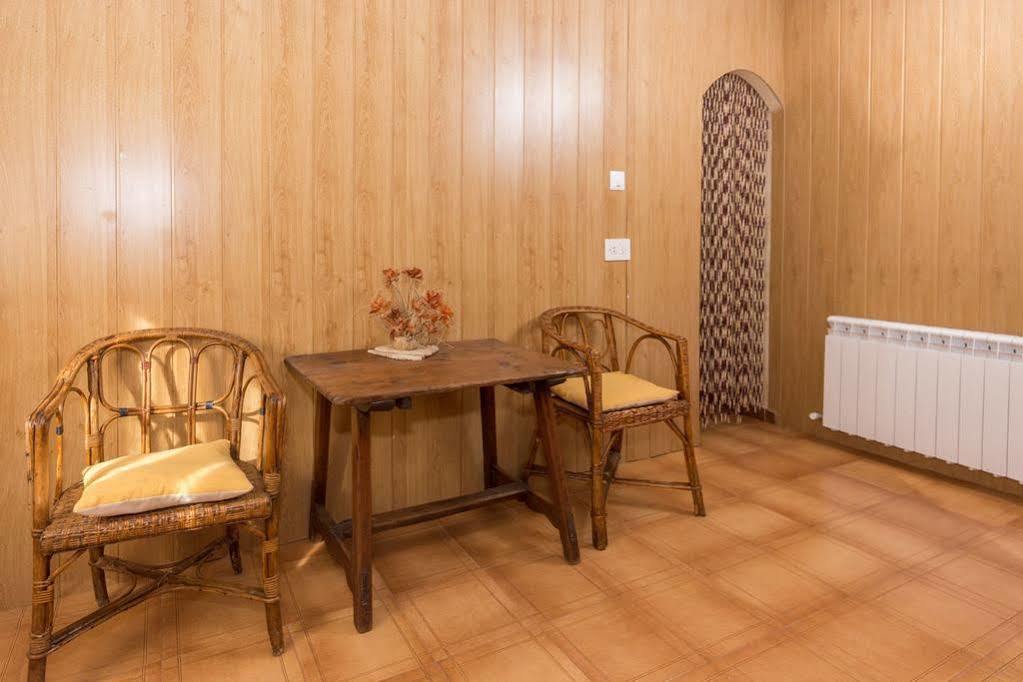 Apartamentos Casa Lola Rodeados De Montanas Y Rios Бесейте Экстерьер фото